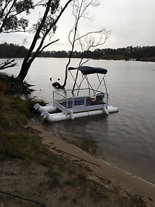 Pontoon Boat