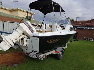 Monark 5.2m half cabin, 120 hp johnson, fully rebuilt