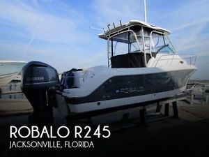 2014 Robalo R245