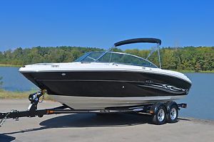 SEA RAY 220 LOADED *HD PICS* ONLY 60 HOURS