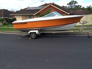 Boat Haines hunter 16R Runabout