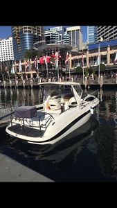 Whittley CR2380 Motorboat