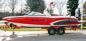 2014 MasterCraft X-46 Low Hours