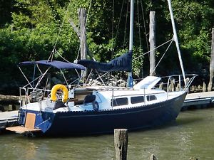 Sailboat Chrysler 26 Courser Pocket Cruiser and trailer