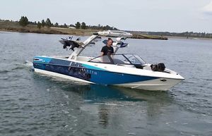 2014 malibu wakesetter 247lsv