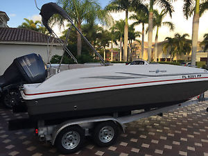 2014 HURRICANE SUNDECK IN PERFECT CONDITION!!