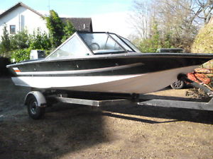 Speedboat with Yamaha 40hp outboard engine and trailer project