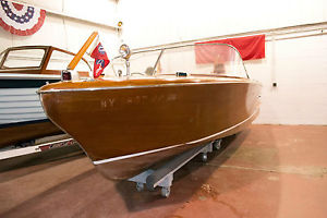 1958 Chris Craft Classic Wood Continental 23'