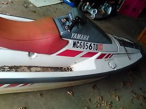 VINTAGE YAMAHA WAVERUNNER 500 CC PERSONAL WATERCRAFT