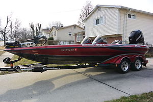 2005 Triton Bass Boat