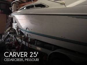 1994 Carver 250 Express Cruiser