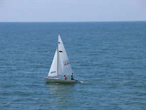 Mutineer 15 sailboat