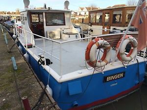 liveaboard converted ex-German police boat with full res. mooring near STAINES