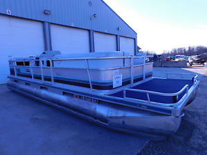 1992 Harris Flote Boat 240CL