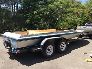 Boat and trailer jet boat