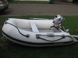 QUICKSILVER / SEARAY  INFLATABLE  2.5 HP  OUTBOARD  MOTOR