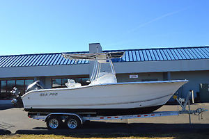 2004 Sea Pro 238 Center Console, Mechanics Special New Trailer