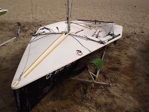 NS 14 Aero Zephyr sailboat racing planing dinghy skiff