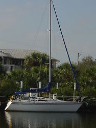 Hunter 28.5 Sailboat