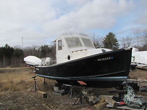 1981 Sisu Wheelhouse Lobster Boat