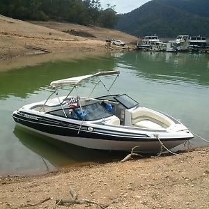 boat four winns horizon 190 V8 volvo penta