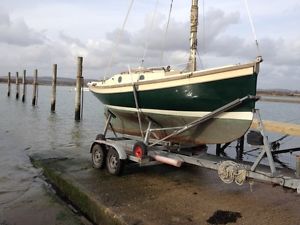 Mayfly Classic Boats Oystercatcher 16 Gaff Cutter and dedicated trailer