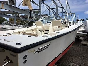 1993 Mako 215