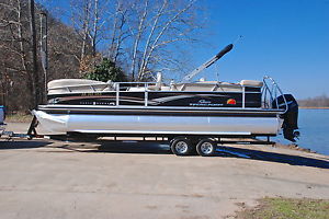 2011 Regency Party Barge 25 XP3