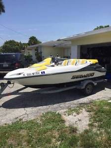 Sea Doo Speedster 215HP 4TECH Jet boat ONLY 5 HOURS