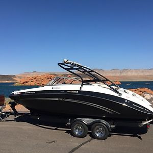 2013 Yamaha 242 Limited S Jet Boat