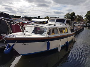 River Cruiser, Ideal First time  Boat