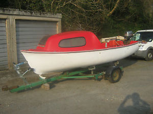 16FT SEASAFE FISHING BOAT WITH MARINER LONG SHAFT OUTBOARD AND ROAD TRAILER