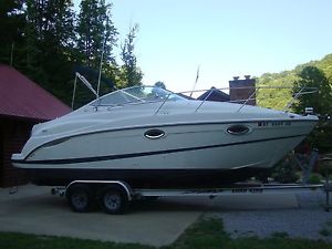 2002 Maxum Cabin Cruiser