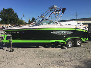 2005 Nautique SV-211 TE