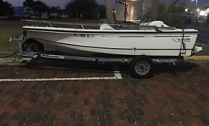 1995 Boston Whaler Rage Jet Boat