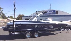 2013 MALIBU 24 MXZ WAKESETTER