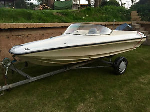 Speed boat  40HP mariner  like Fletcher / Shakespeare