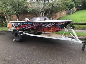 Ramsay Rebel 16FT Ski Boat & Trailer. Speed. 265 Hemi inboard. REGO!!!