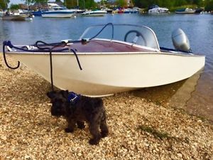 Classic 14' 6" Wooden Speedboat 1963