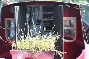 Lovely Contemporary Narrowboat Liveaboard Houseboat Canal Barge, Chertsey Surrey