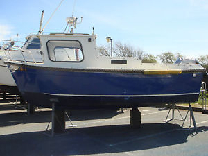 Hardy 18 Fisher with 2 year old Mainer 75hp & remainder Warranty