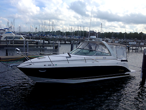 2006 RINKER FIESTA VEE 300 30' FRESH WATER 120 hrs