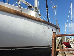 Yacht Vancouver 32 ft Great Cruising Yacht