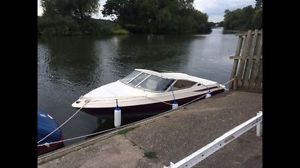 Maxum 17ft Bowrider speedboat