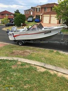 Quintrex Freedom Sport Bowrider 500