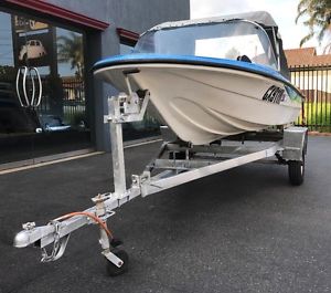 1968 Fibreglass Hull 3.6 metre Boat Runabout Fishing Johnson 25hp with Trailer