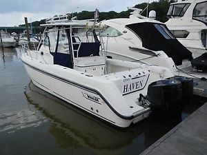 2001 Boston Whaler Outrage 28CC