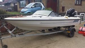 Speedboat -  Fletcher Arrowflite 140