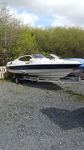 Regal LSR2100 Bowrider Speedboat