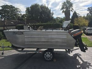 marlin broadbill twin hull not sharkcat markham whaler